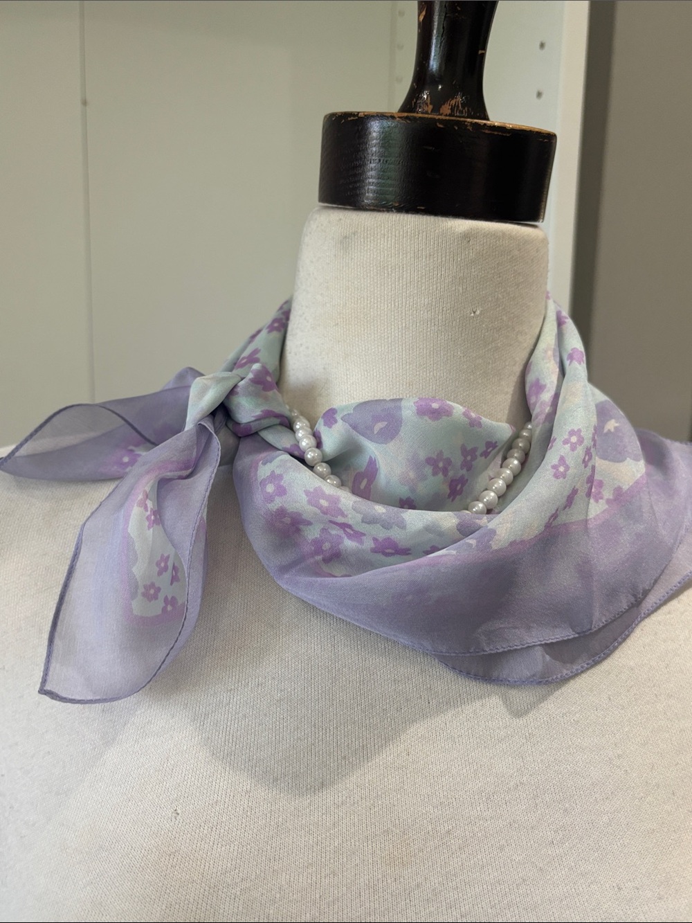 Floral Silk-Feel Bandana Scarf - Lavender White